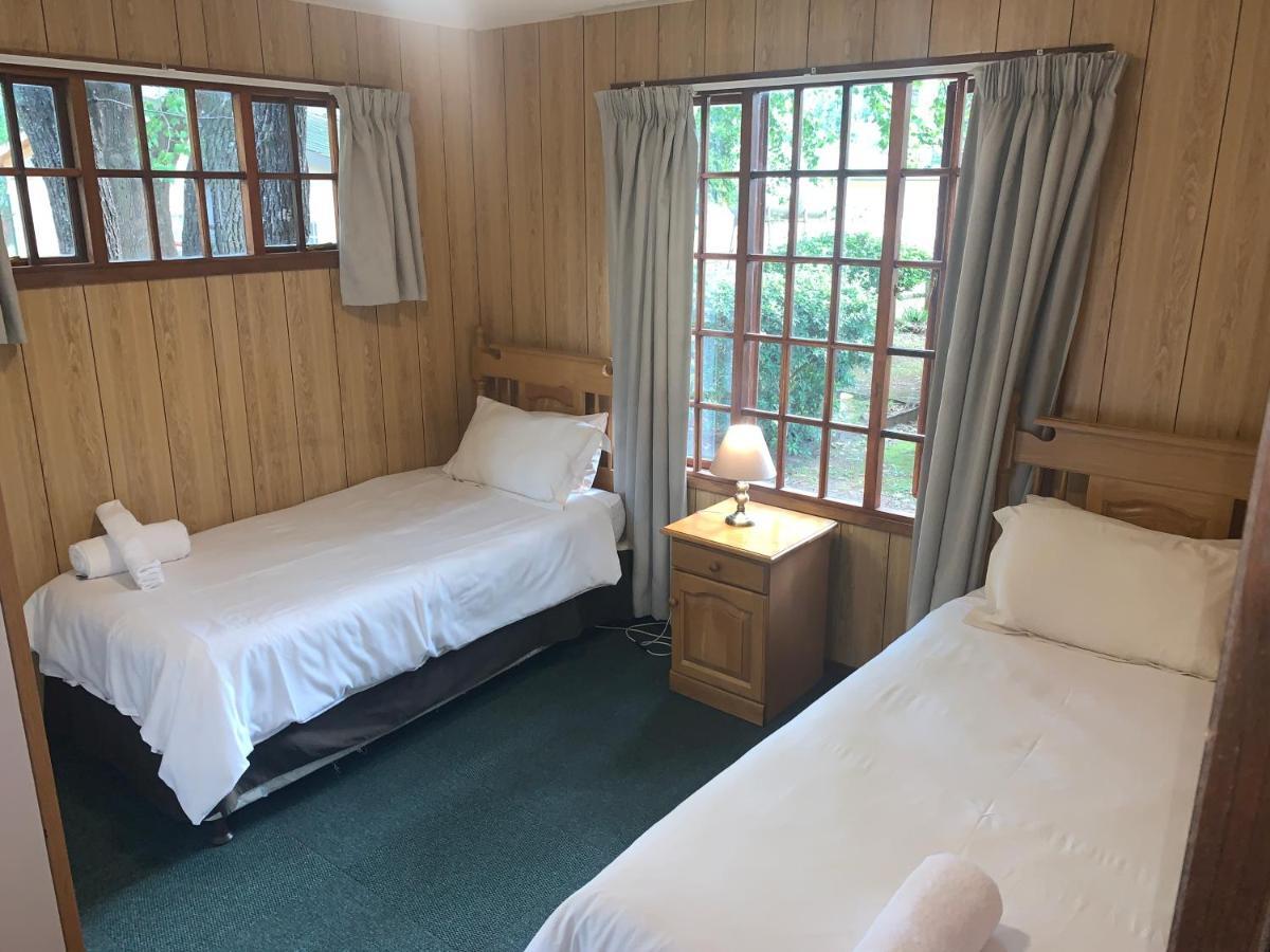 Champagne Valley Dragon Peaks Mountain Resort מראה חיצוני תמונה
